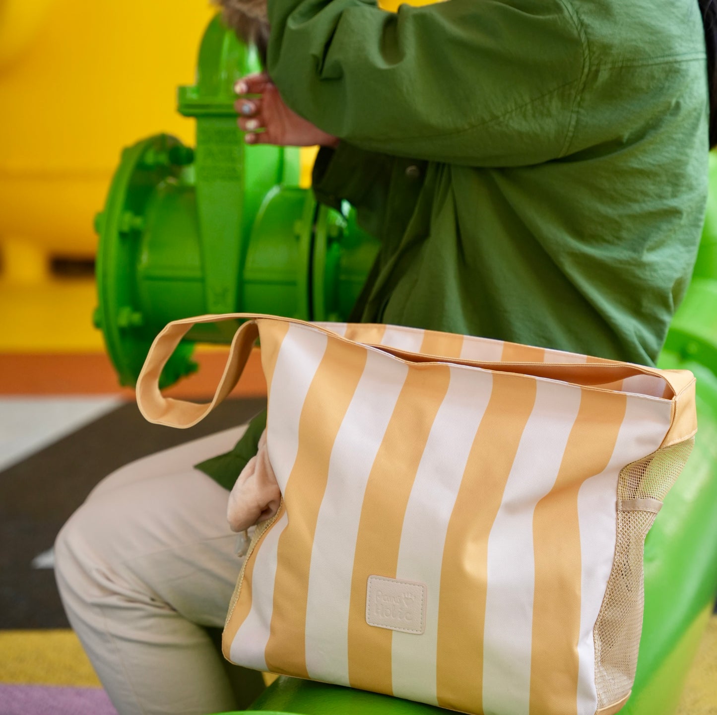 Lightweight striped  pet backpack-Striped Yellow