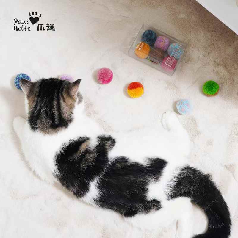 PawsHolic pet products